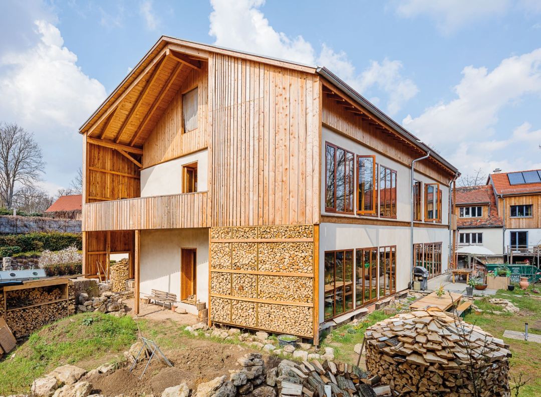 Residence with Load-bearing Big Bales, Weimar